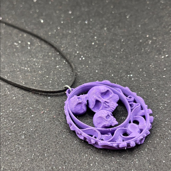 Gothic Purple Skull Pendant Necklace – Ornate Cameo Style - Picture 4 of 5